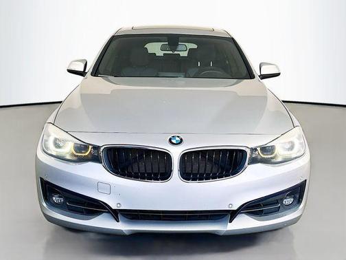 2017 BMW 330 Gran Turismo i xDrive