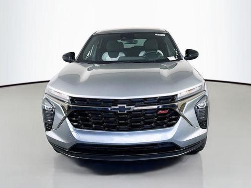 Sterling Gray Metallic 2026 Chevrolet Trax 1RS