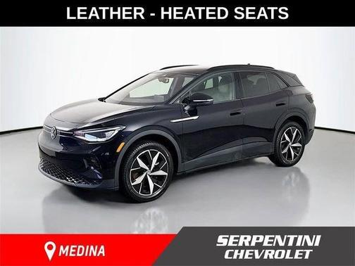 Deep Black Pearl Effect 2023 Volkswagen ID.4 Pro S