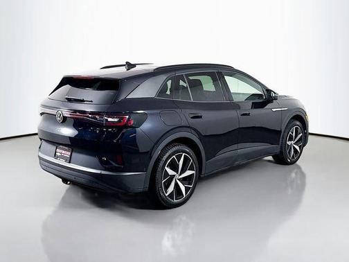 Deep Black Pearl Effect 2023 Volkswagen ID.4 Pro S