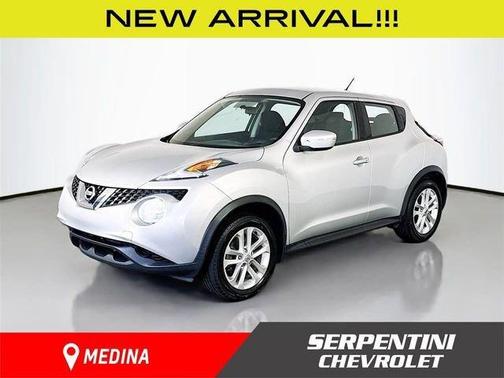 Brilliant Silver 2016 Nissan Juke S