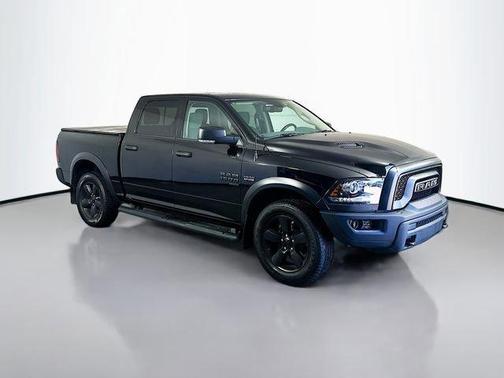 2020 RAM 1500 Classic SLT