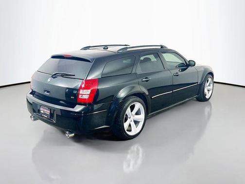 2005 Dodge Magnum R/T