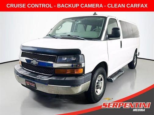 2016 Chevrolet Express 3500 LT
