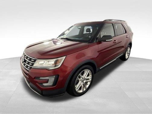 Ruby Red Metallic 2017 Ford Explorer XLT