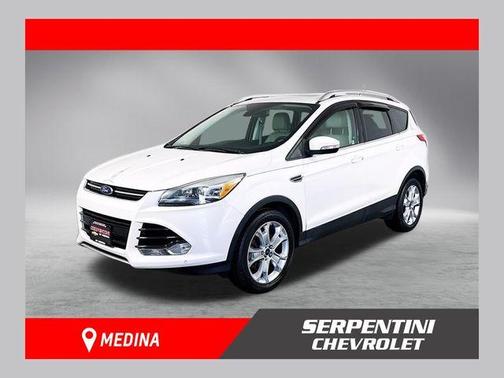 White Platinum Tri-Coat Metallic 2016 Ford Escape Titanium