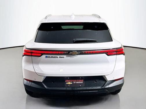 2026 Chevrolet Equinox EV LT 2