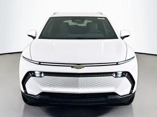 2026 Chevrolet Equinox EV LT 2