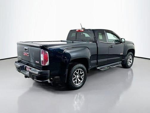 2017 GMC Canyon SLE