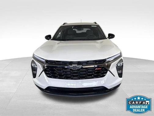 White Sand 2026 Chevrolet Trax 2RS