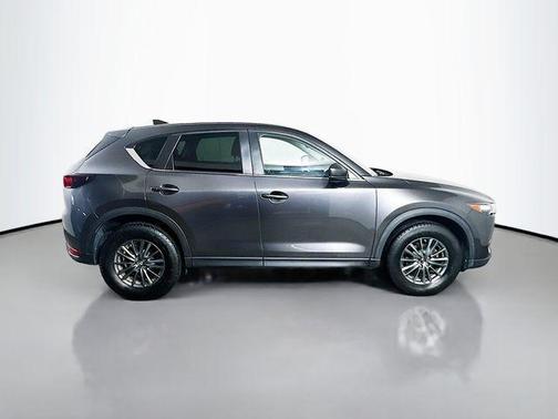 2017 Mazda CX-5 Touring