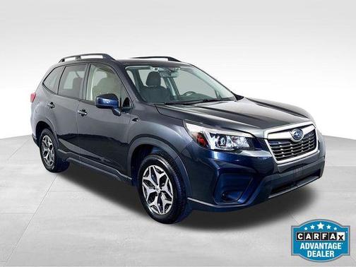 Dark Gray Metallic 2019 Subaru Forester Premium