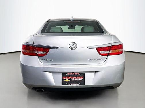 Quicksilver Metallic 2016 Buick Verano Base
