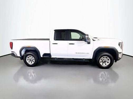 Summit White 2025 GMC Sierra 2500 Pro
