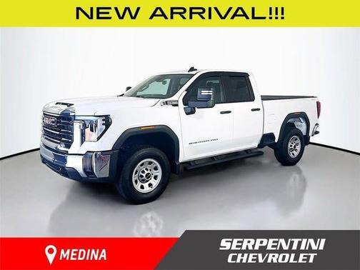 Summit White 2025 GMC Sierra 2500 Pro