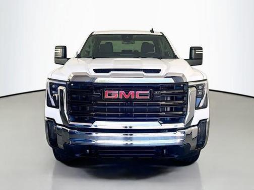 Summit White 2025 GMC Sierra 2500 Pro