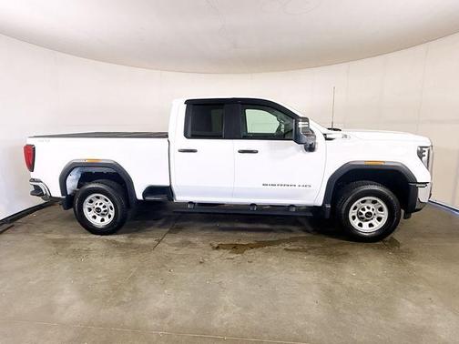 Summit White 2025 GMC Sierra 2500 Pro
