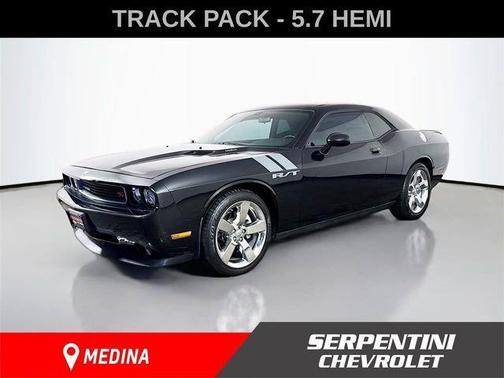 Brilliant Black Crystal Pearlcoat 2010 Dodge Challenger R/T