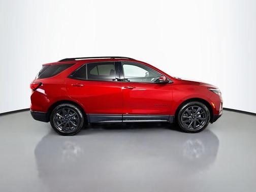 Radiant Red 2023 Chevrolet Equinox RS