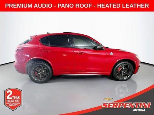 2018 Alfa Romeo Stelvio Quadrifoglio