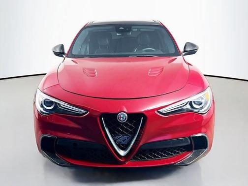 2018 Alfa Romeo Stelvio Quadrifoglio