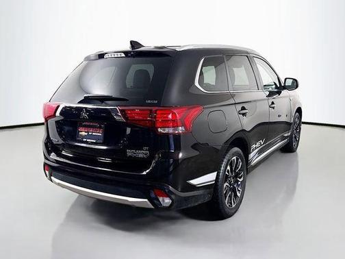 2018 Mitsubishi Outlander PHEV GT