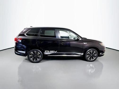 2018 Mitsubishi Outlander PHEV GT