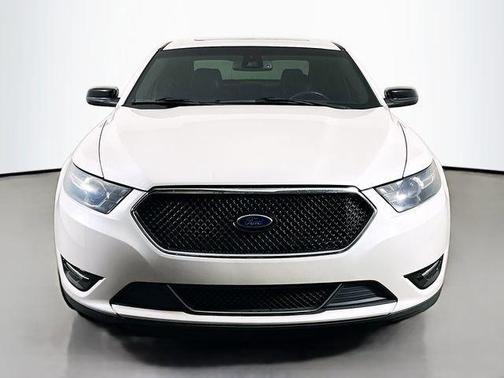 2015 Ford Taurus SHO