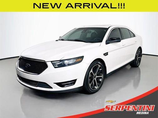 2015 Ford Taurus SHO