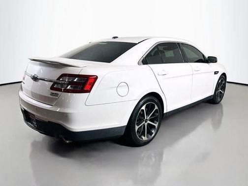 2015 Ford Taurus SHO