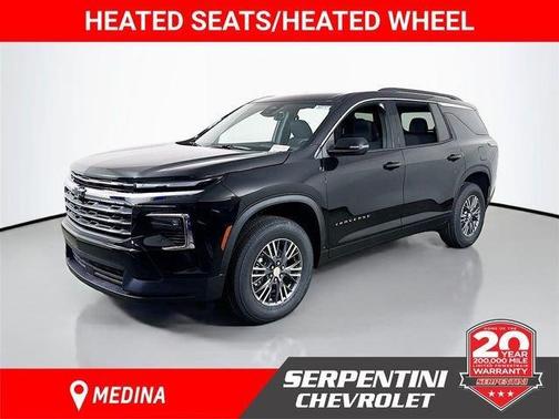 Mosaic Black Metallic 2026 Chevrolet Traverse LT