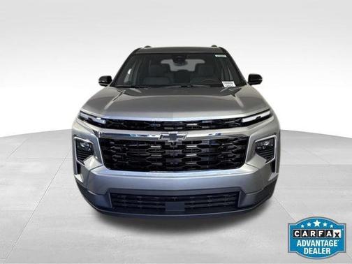 Sterling Gray Metallic 2027 Chevrolet Traverse LT
