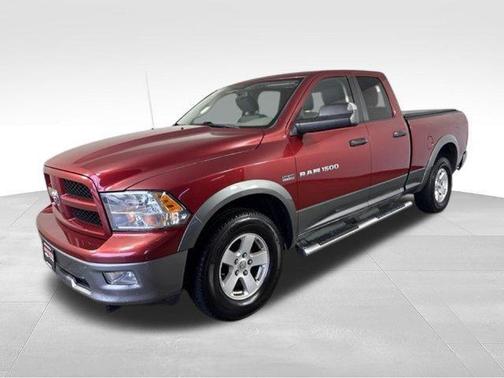 Deep Cherry Red Crystal Pearlcoat 2012 RAM 1500 SLT