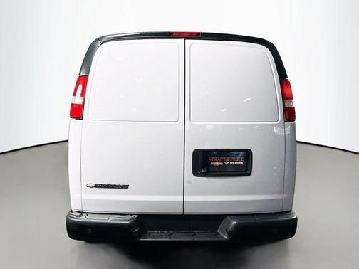 2021 Chevrolet Express 2500 Work Van