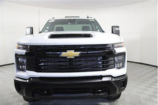 2025 Chevrolet Silverado 2500 WT