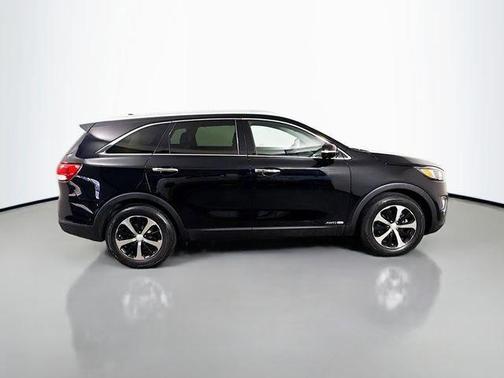 Ebony Black 2017 Kia Sorento EX