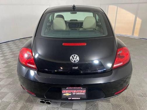2014 Volkswagen Beetle 2.0L TDI