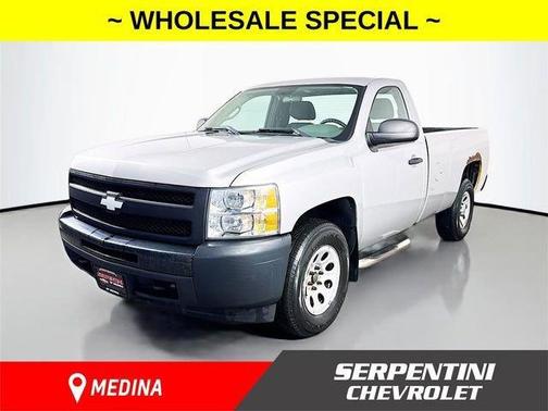 Silver Ice Metallic 2013 Chevrolet Silverado 1500 Work Truck