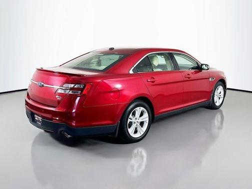 2015 Ford Taurus SEL