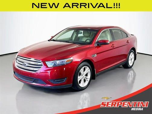 2015 Ford Taurus SEL