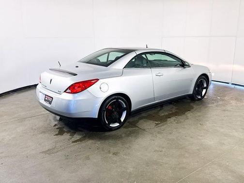 Maverick Silver Metallic 2009 Pontiac G6 GT