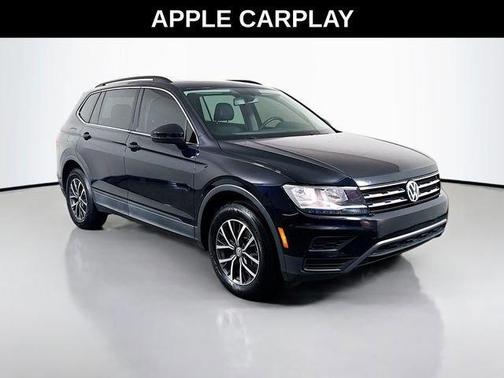 Deep Black Pearl Effect 2019 Volkswagen Tiguan 2.0T SE