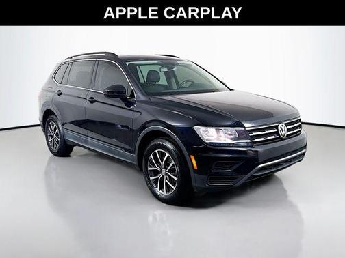 Deep Black Pearl Effect 2019 Volkswagen Tiguan 2.0T SE