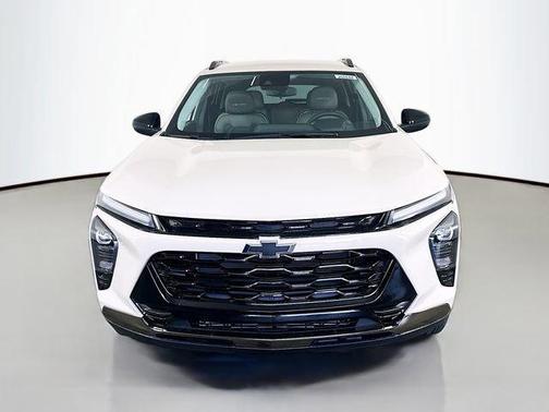 White Sand 2026 Chevrolet Trax ACTIV