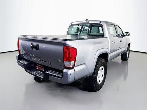 Silver Sky Metallic 2017 Toyota Tacoma SR