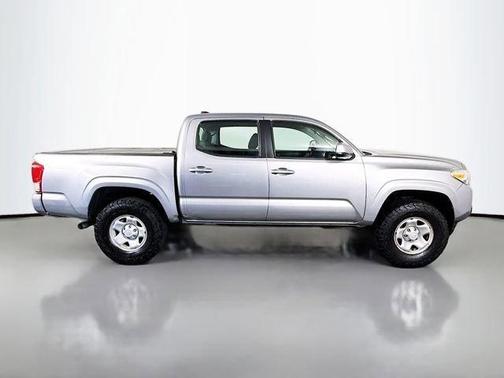 Silver Sky Metallic 2017 Toyota Tacoma SR
