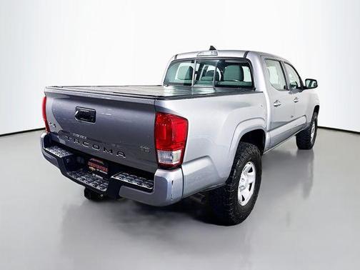 Silver Sky Metallic 2017 Toyota Tacoma SR