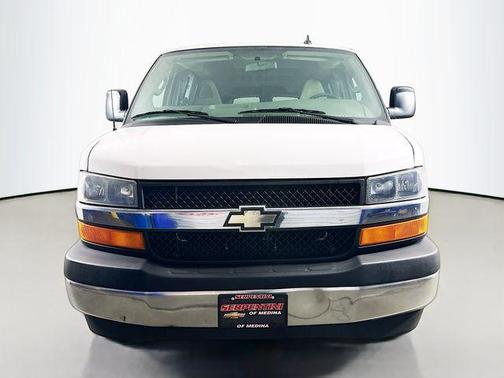 2017 Chevrolet Express 3500 LT