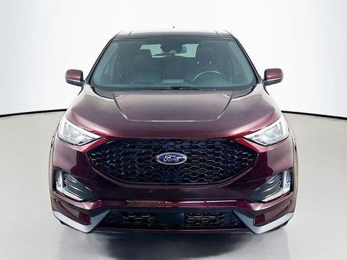 2022 Ford Edge ST Line