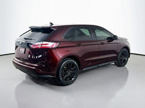 2022 Ford Edge ST Line
